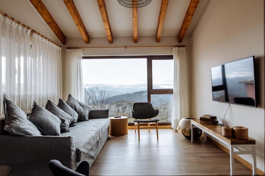 Apartmán Tiu Enrique 3 Onís Exteriér fotografie